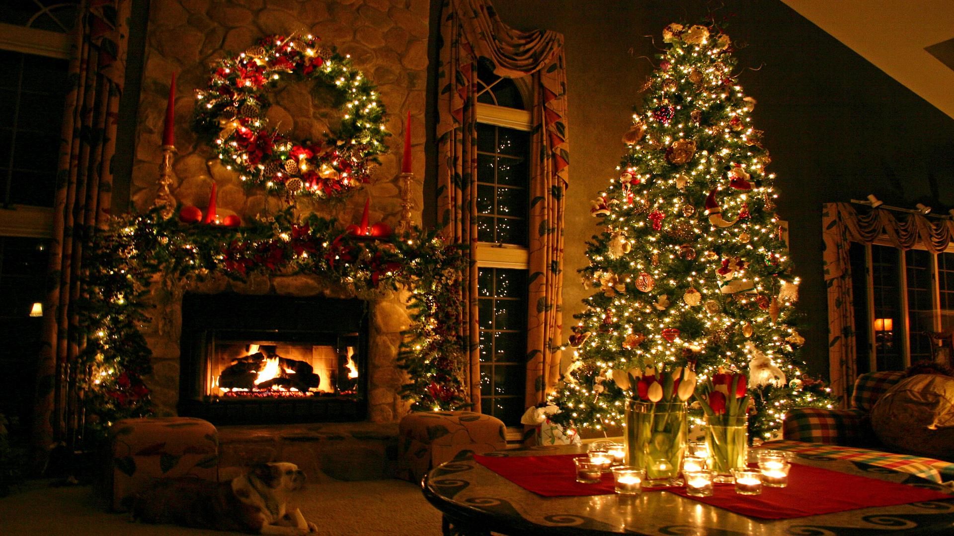 Christmas tree wallpaper desktop: top festive backgrounds for 2024